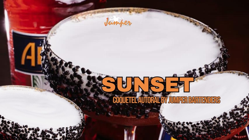 Coquetel Sunset autoral by Jumper Bartenders